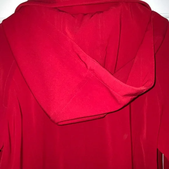 Elegant Red Women's Rain Coat - Picture 5 of 10